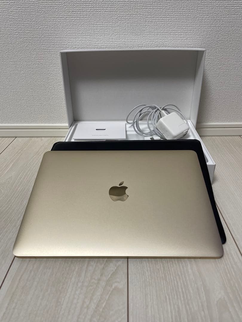 【美品】MacBook 12インチ MK4M2J/Aゴールド 本体