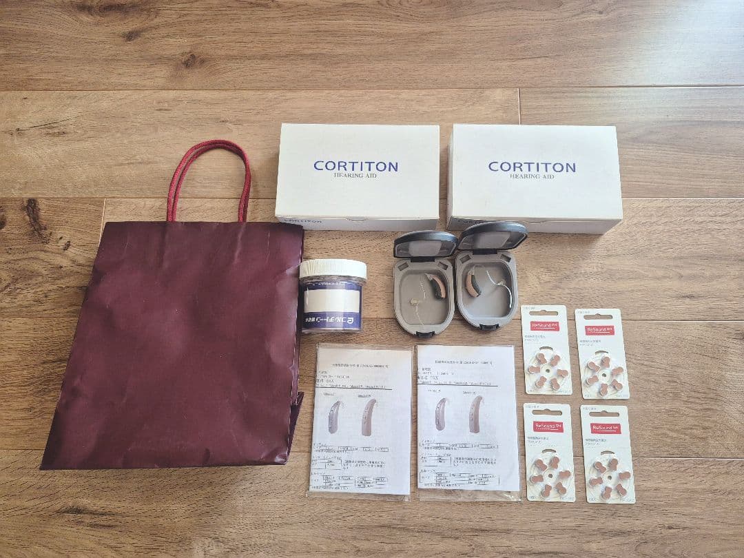 未使用品　集音器　耳かけ cortitoon　補聴器　空気電池 PR41