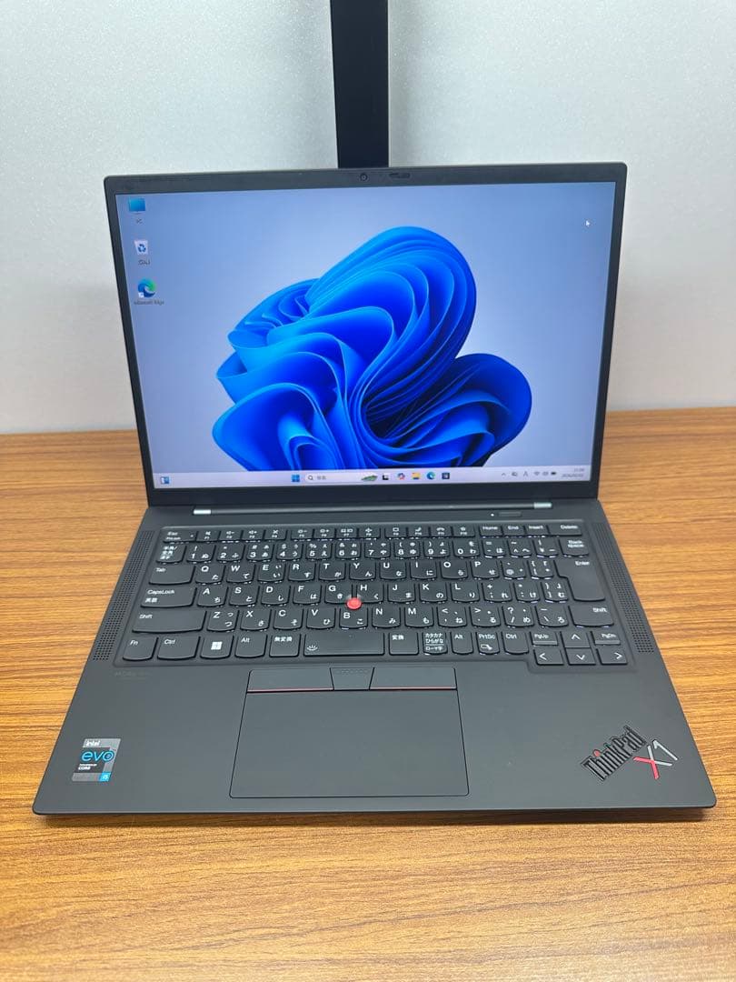 Windowsノート本体 X1 Carbon Gen 9th i5-1135G7 8Gb 256Gb