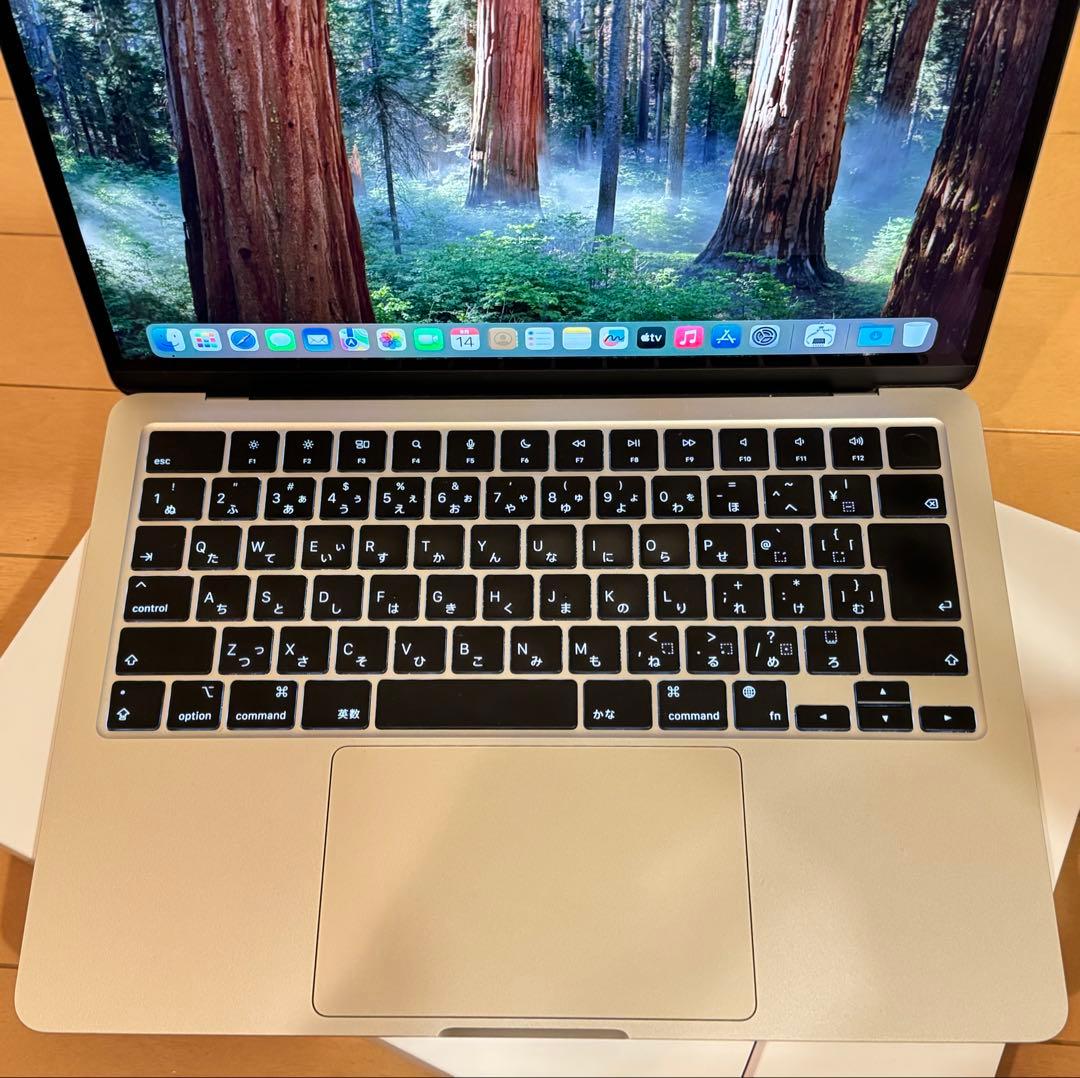 【美品】MacBookAir M2スターライト 日本語キーボード