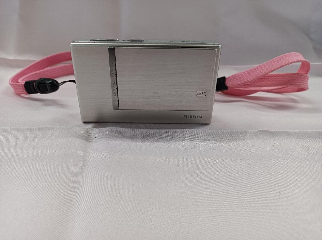 都《CCRFJ》FUJIFILM　FINEPIX　Z200fd　デジタルカメラ