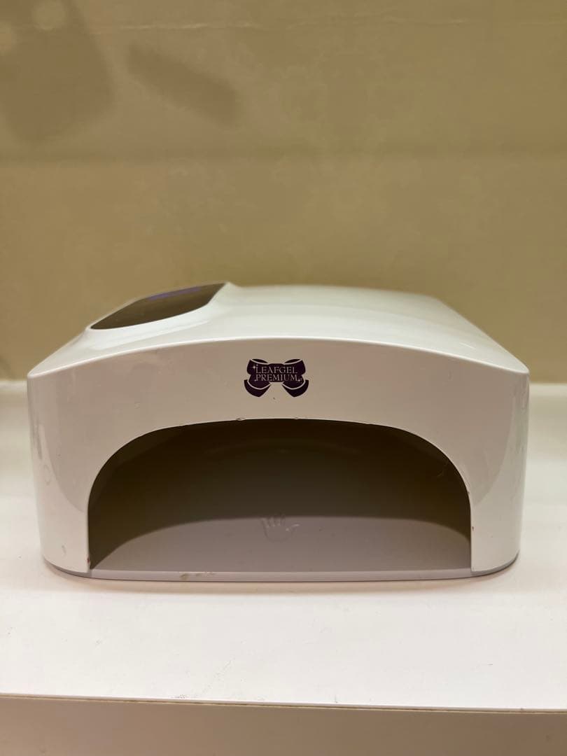 リクライニングチェア＆LEAFGEL PREMIUM コードレスLEDライト