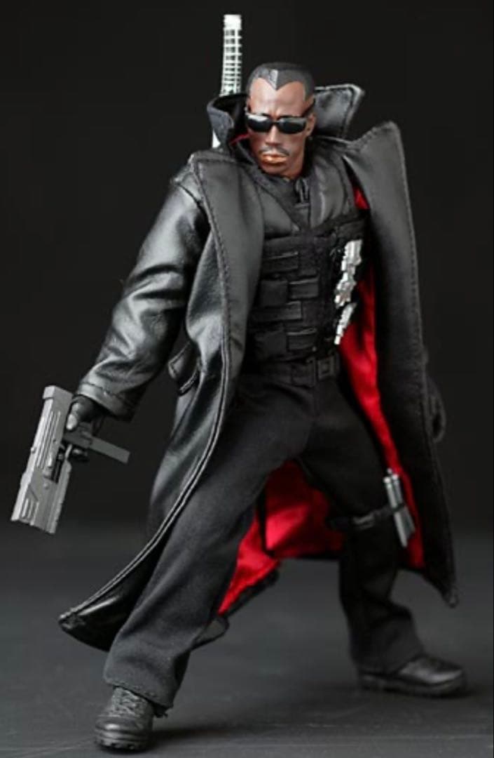 新品　BladeⅡ 12インチ アクションフィギュアブレイド トイビズ