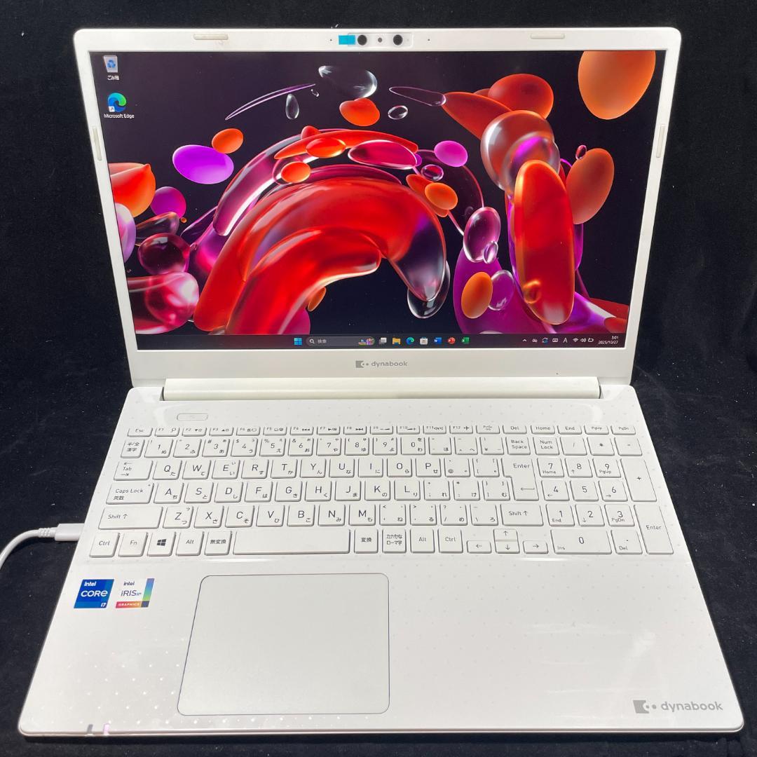 【美品 2021年製】dynabook P1 11世代i7 16GB 512GB