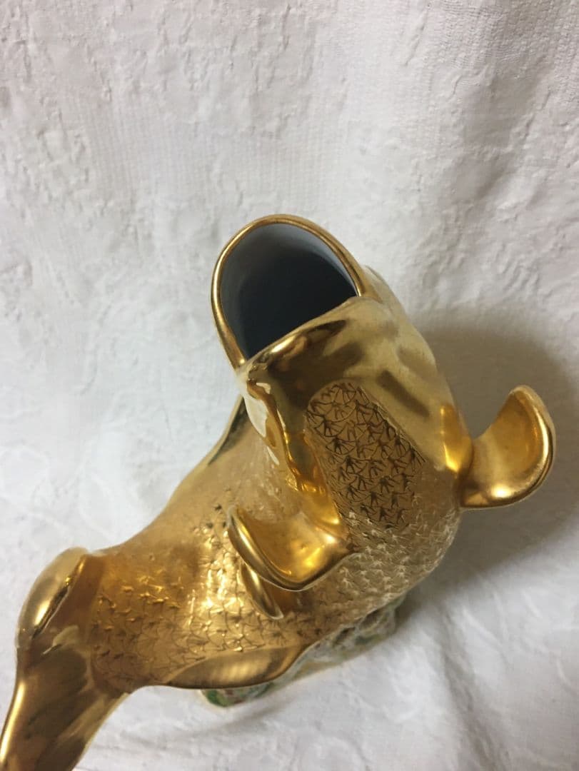 リキ(要プロフ確認) ベンジャロン焼き　タイ製 鯉の置物 花瓶 蓋付き湯の