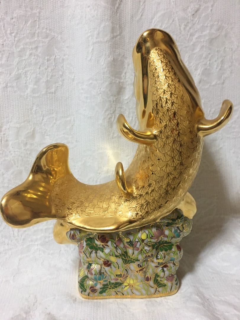 リキ(要プロフ確認) ベンジャロン焼き　タイ製 鯉の置物 花瓶 蓋付き湯の