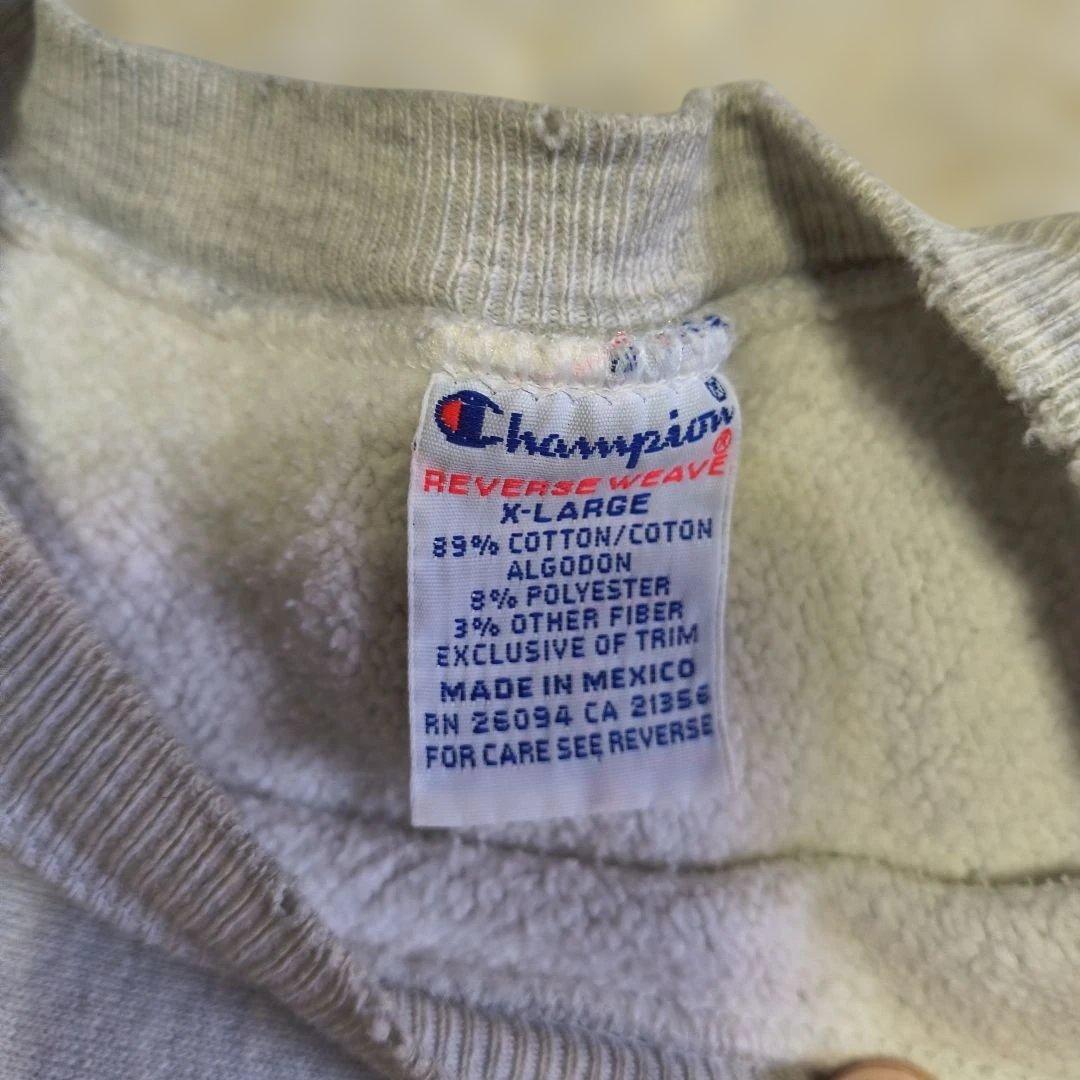 チャンピオン　リバースウィーブ　刺繍タグ