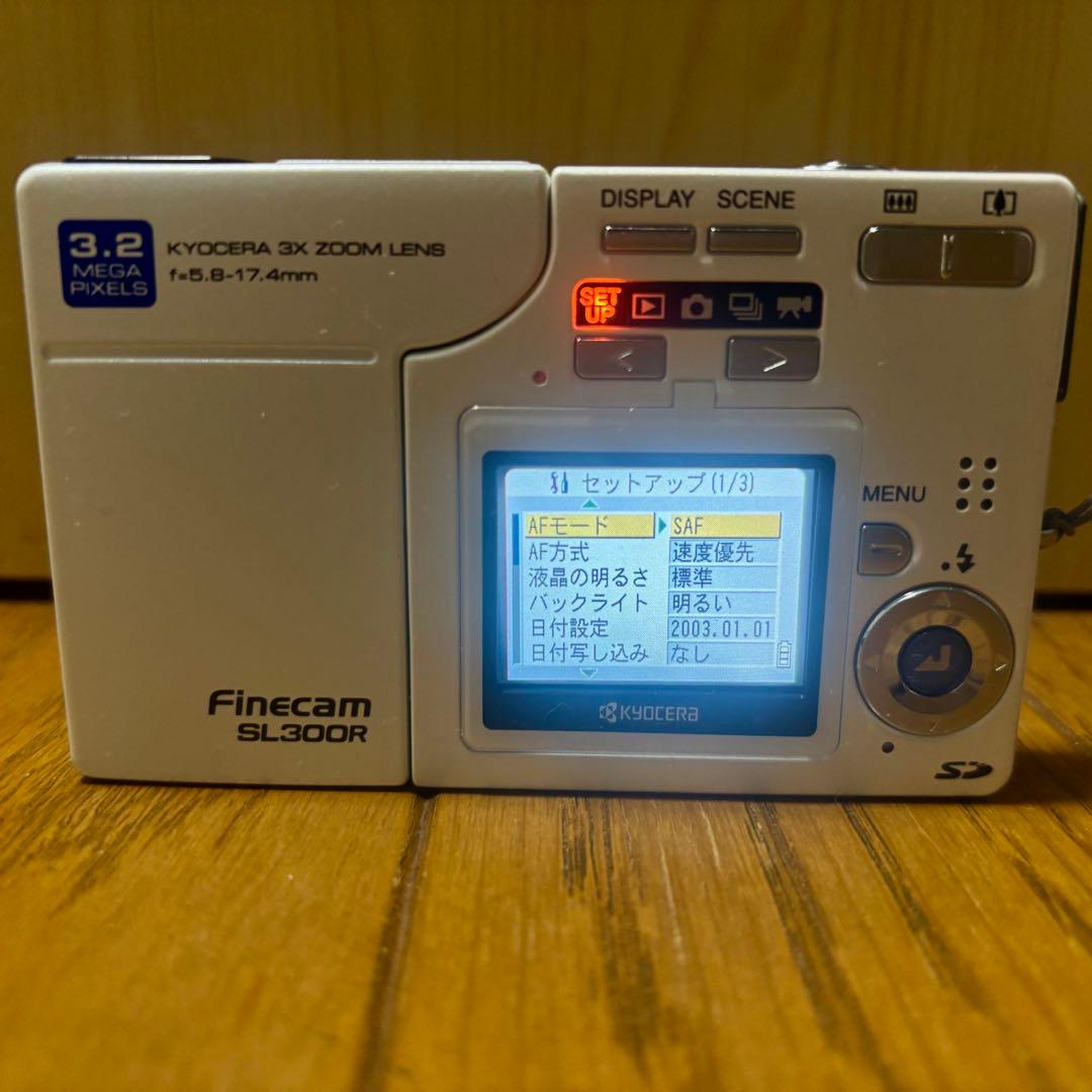 【動作確認済】KYOCERA Finecam SL300R デジカメ レトロ写真