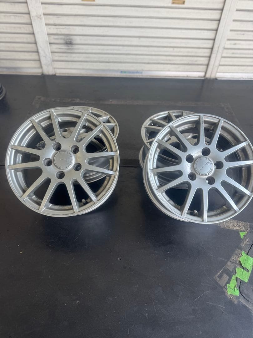 ◆美品◆ノアボクシー用アルミホイール4枚15×6jj 5/114.3 53