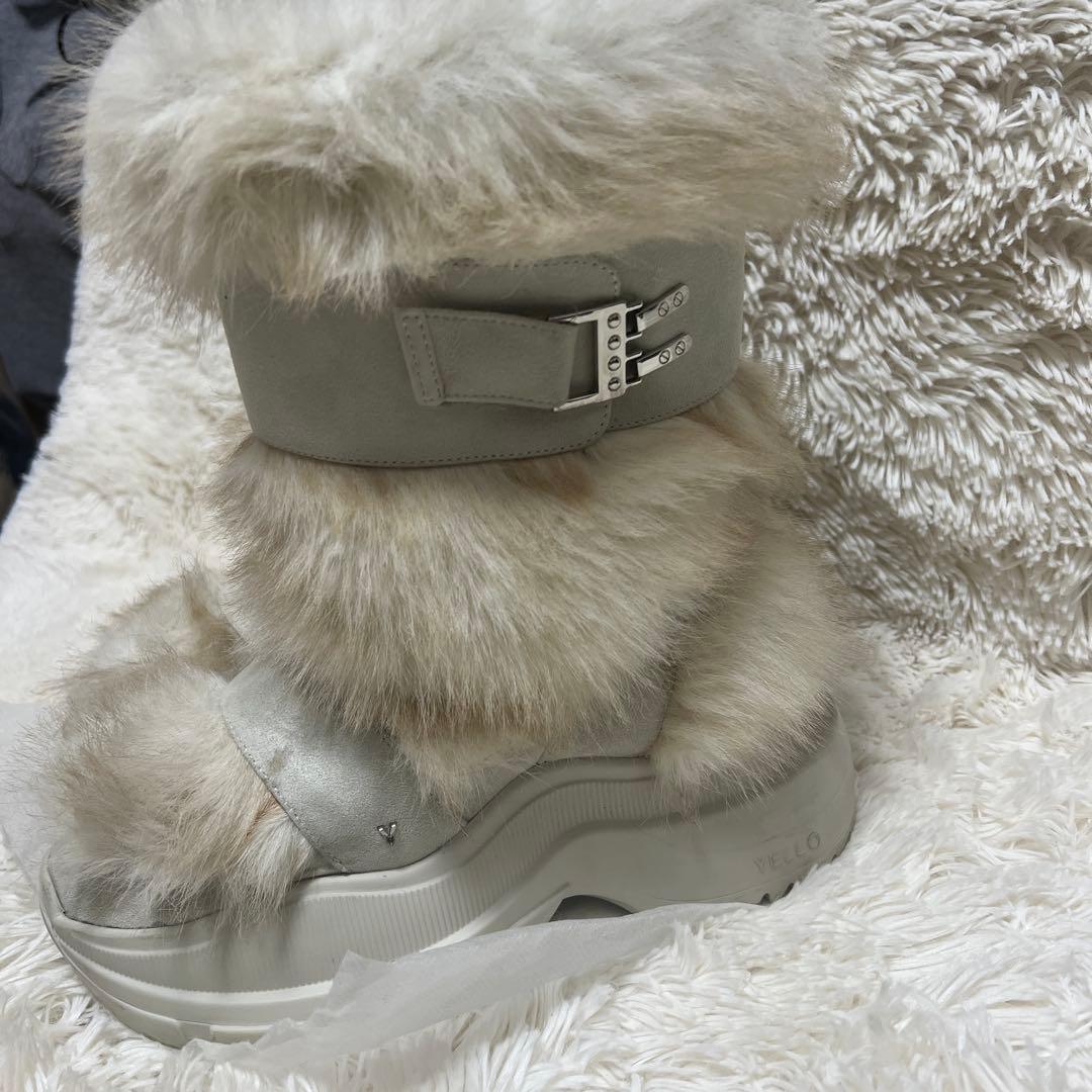 人気✨YELLO ファーブーツ 厚底　ファー　ムートン　厚底ブーツ　M