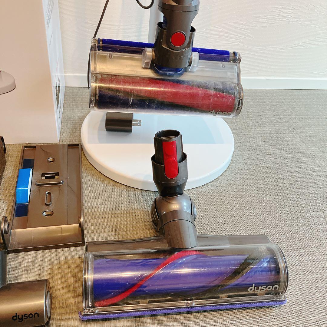ジャンク品　Dyson V11 Absolute sv14 コードレス掃除機