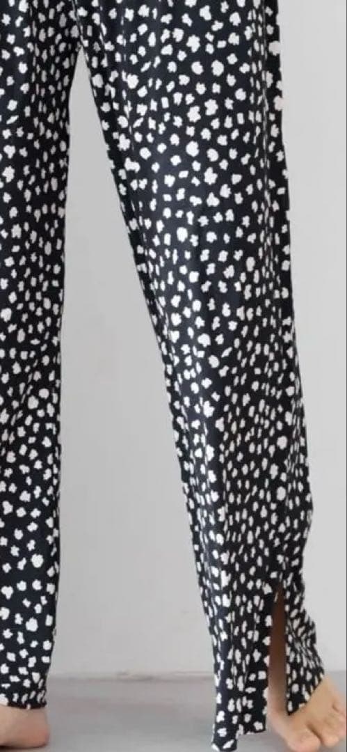 リンダワークス　アーヤパンツ　新品ポップコーン　レギンス