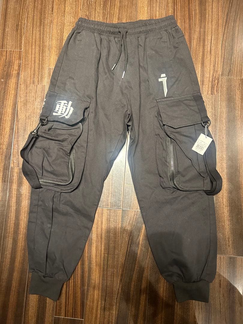 めりり　カーゴパンツ 黒 ジッパーポケット付き