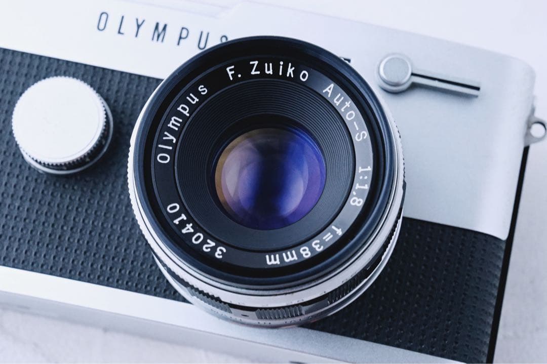 完動品、 整備済◉ Olympus PEN-FT 単焦点レンズ付き ハーフカメラ