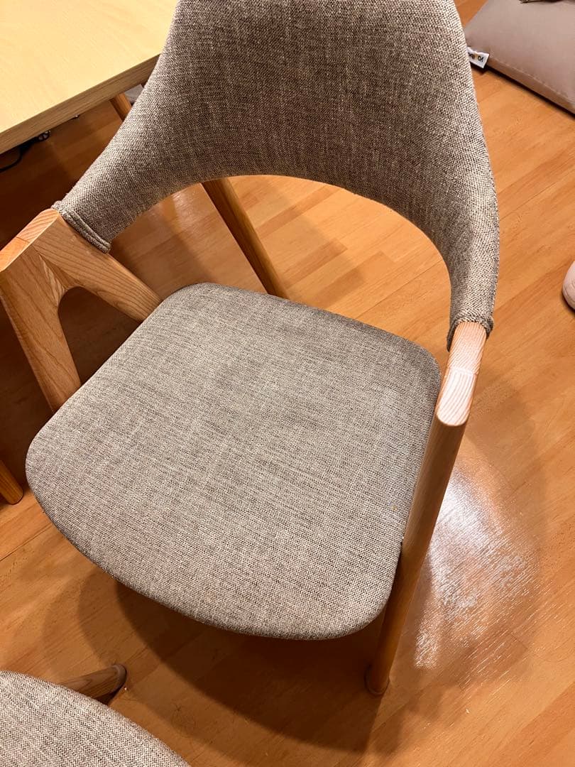 ILALI ダイニングチェア②