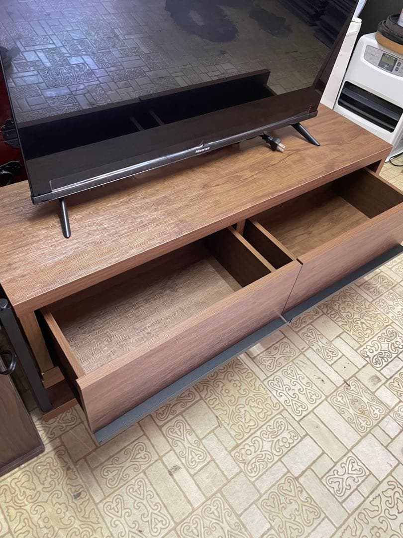 宮城県　伸縮　テレビ台