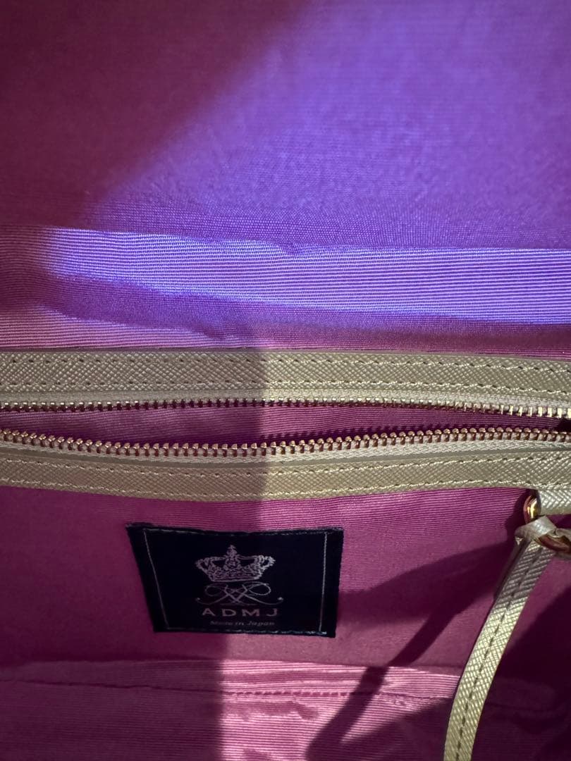 ADMJクロスボディバッグ