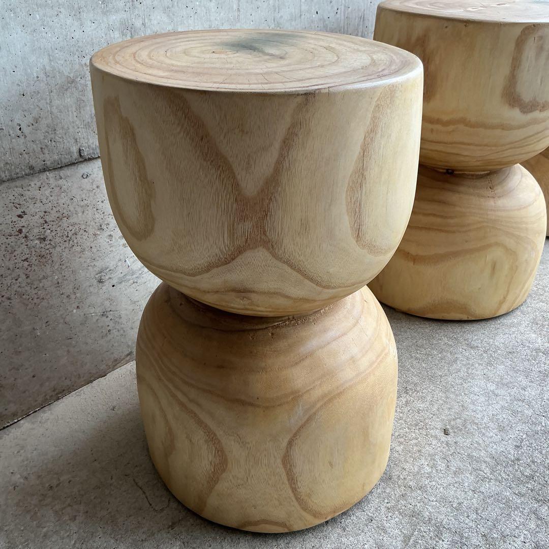 スツール　飾り台　サイドテーブル　オブジェ　無垢