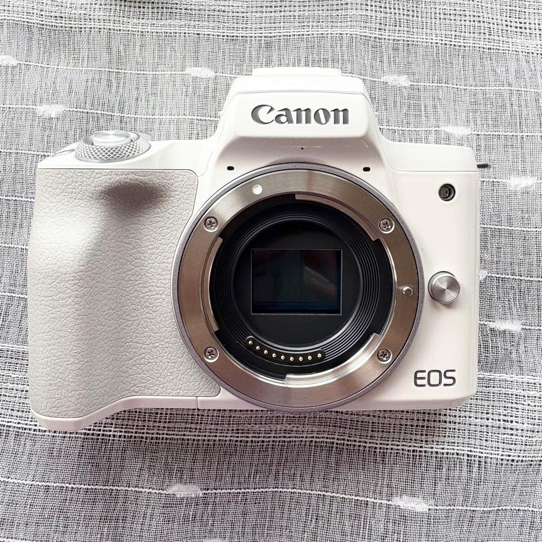 【美品】Canon KISS M(ホワイト)
