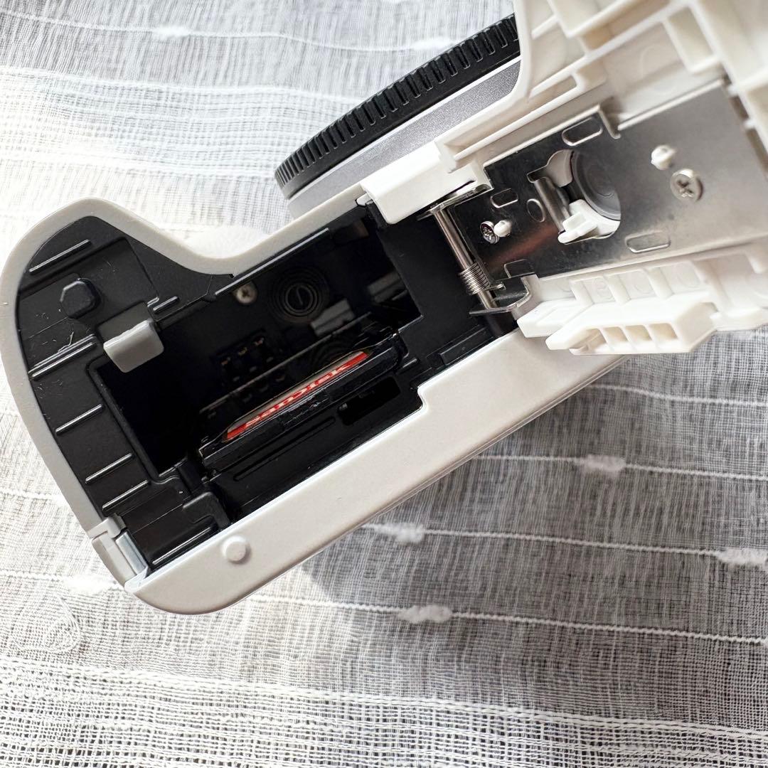 【美品】Canon KISS M(ホワイト)