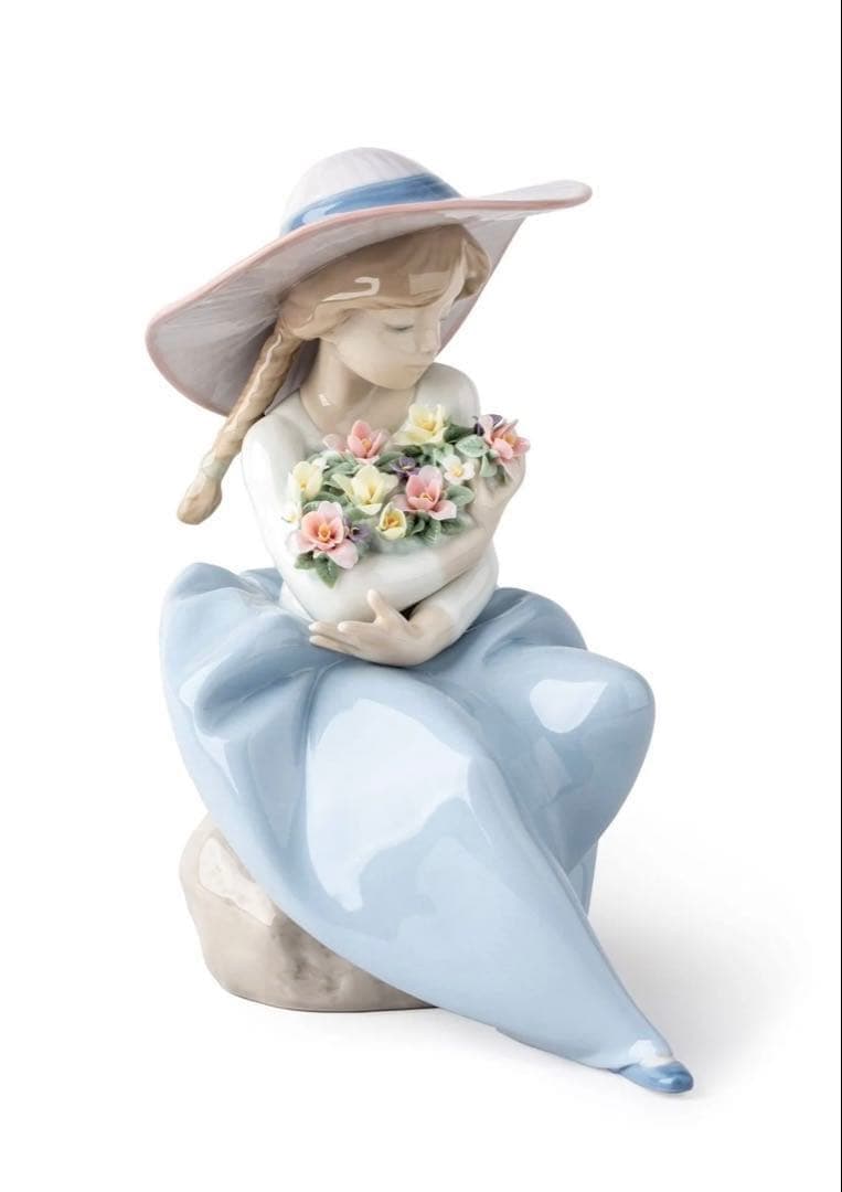 LLADRO リヤドロ 『 花の香りに包まれて 』 置物
