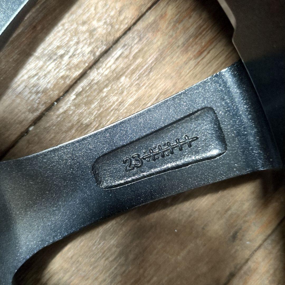 ミ*ツ様 美品　送込　2023年　社外アルミ　16×6　P100　4穴　ライズ