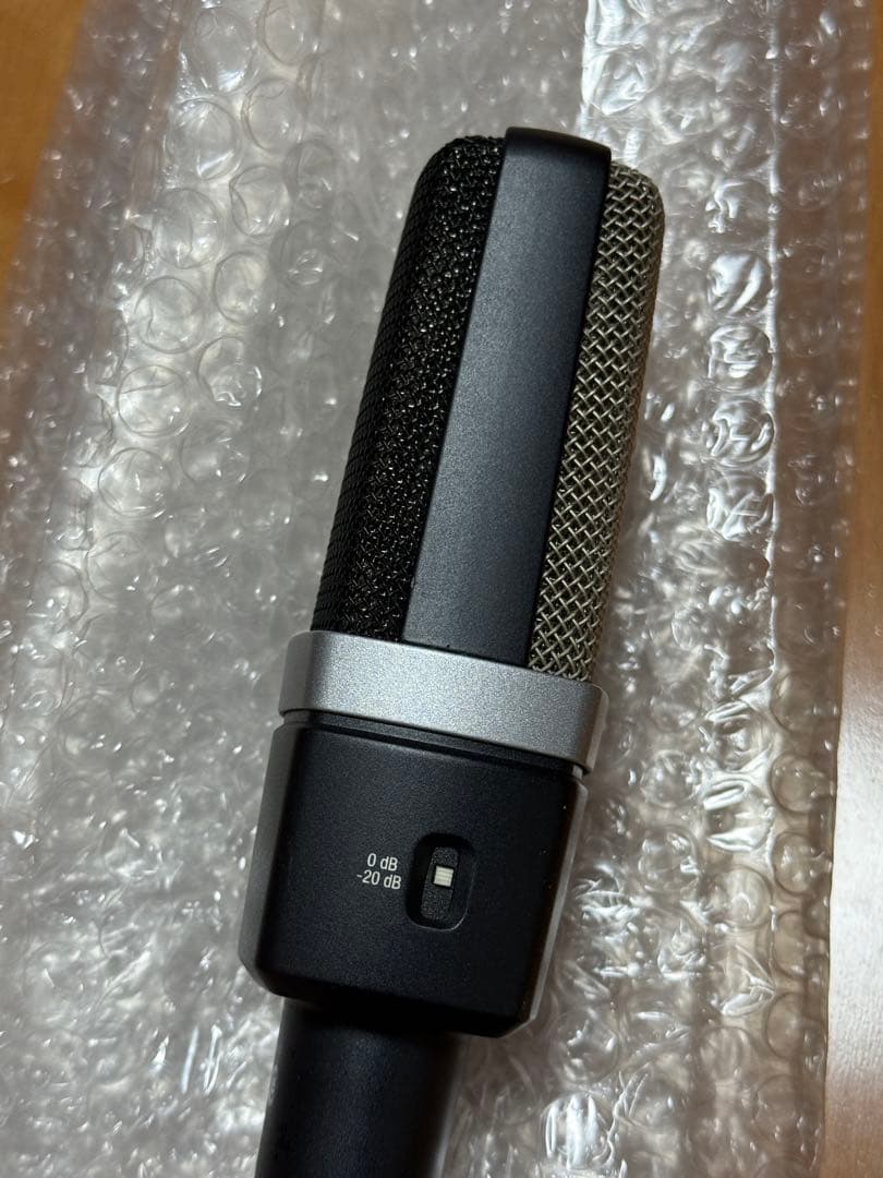 AKG C214 コンデンサーマイク　本体のみ