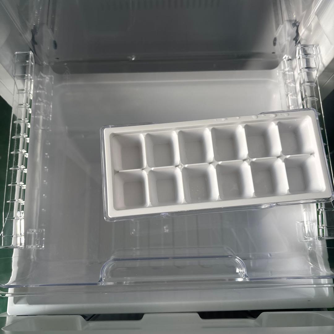 SHARP 冷蔵庫 SJ-D15K-W 2024年製