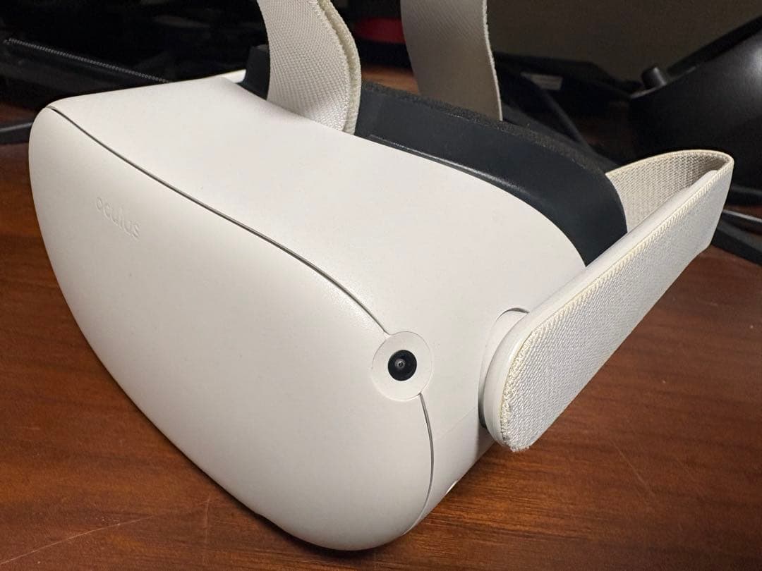 ま*ろ様 美品　 quest 2 128Gb  quest