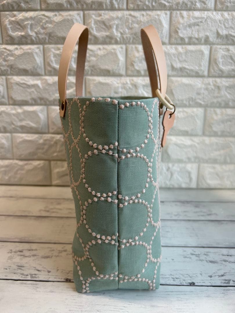 【926】ミナペルホネンタンバリントートバッグ　ライトグリーン　ラスト1