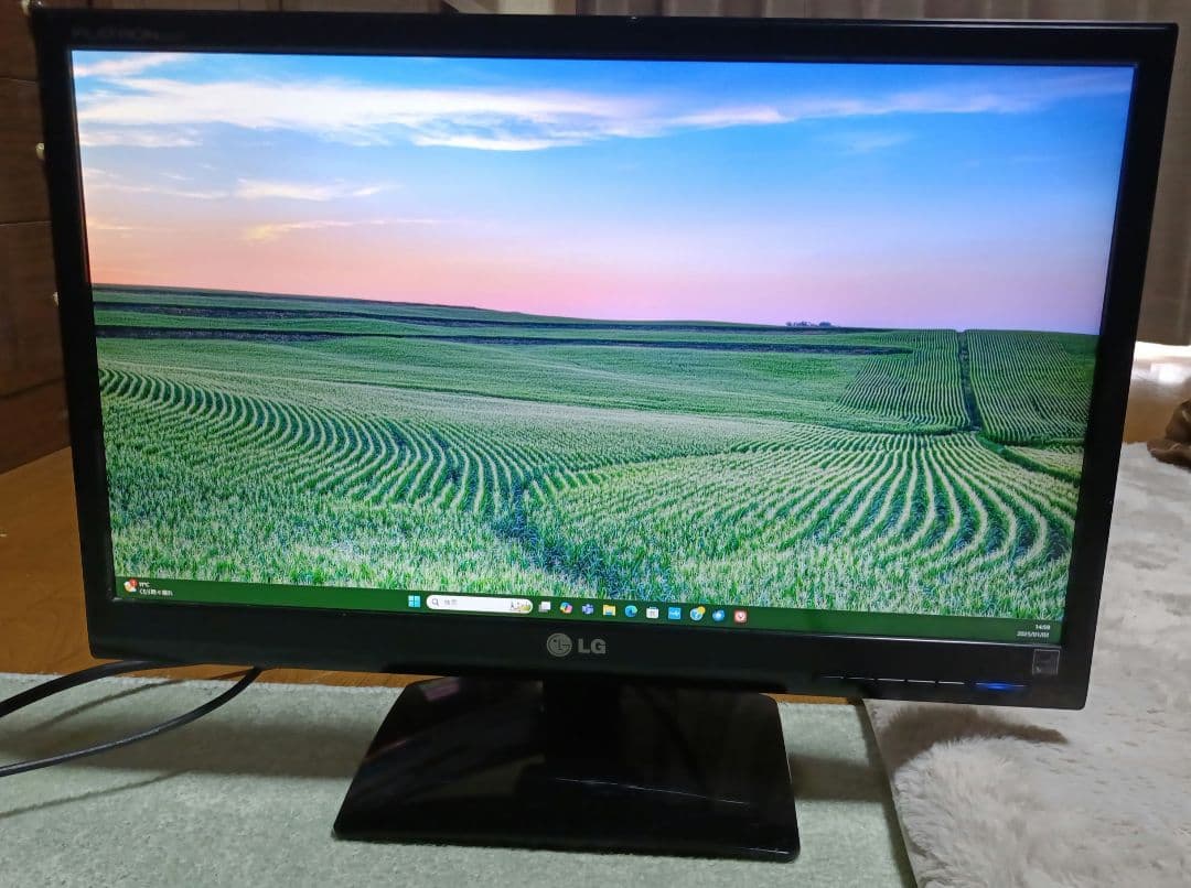 LG モニター 本体　FLATRON E22411VG-BN