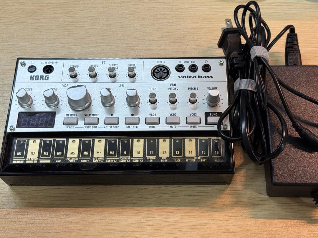 KORG Volca Bass アナログベースマシン コルグ