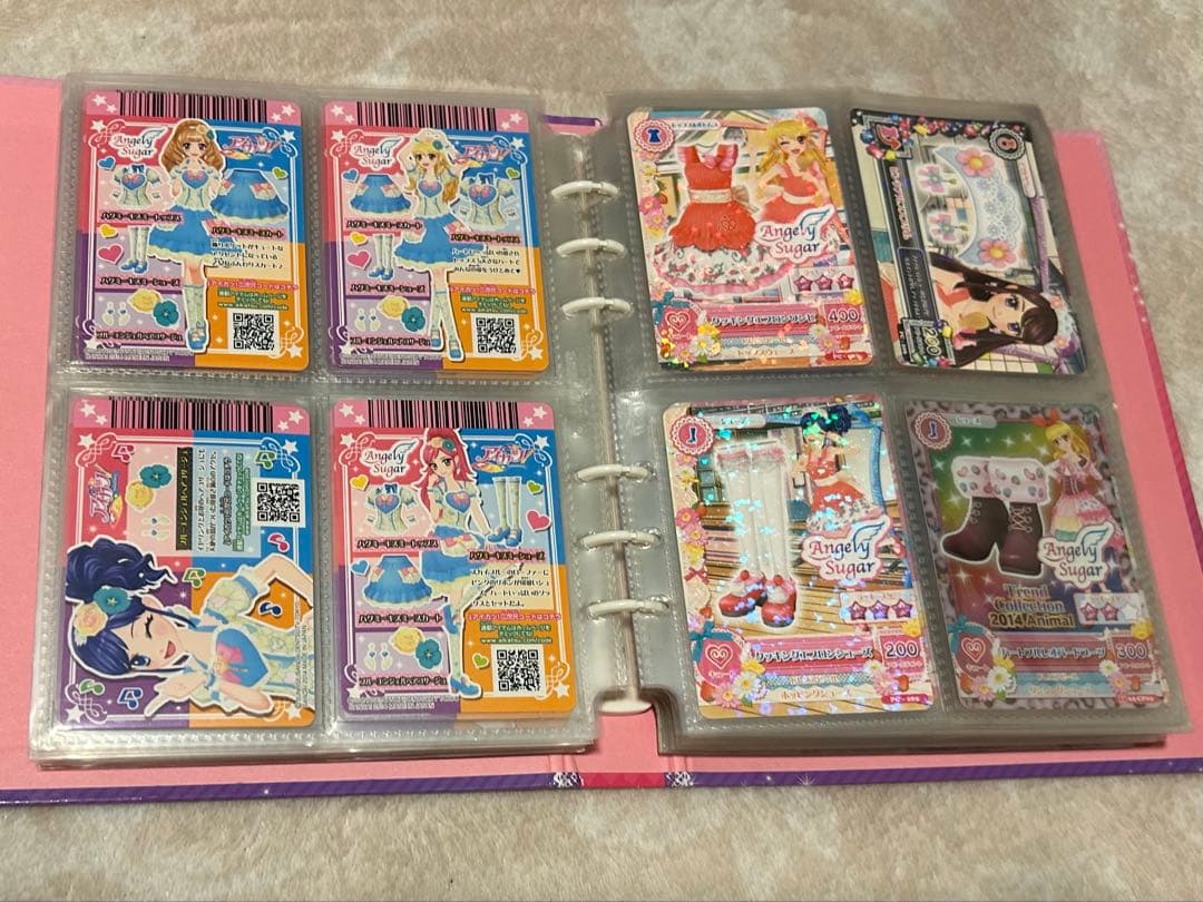 アイカツカード キュート レア ノーマル 200枚超 バインダー込 まとめ売り