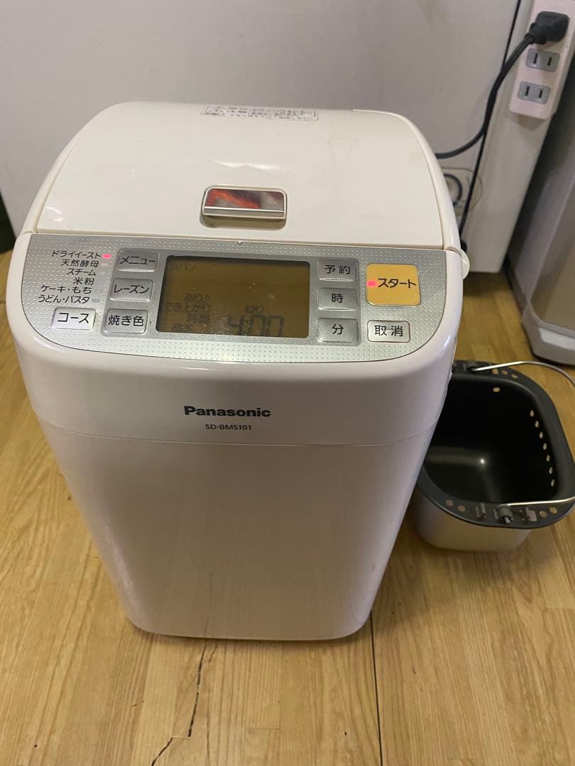 パナソニックホームベーカリーSD-BMS101 10年製