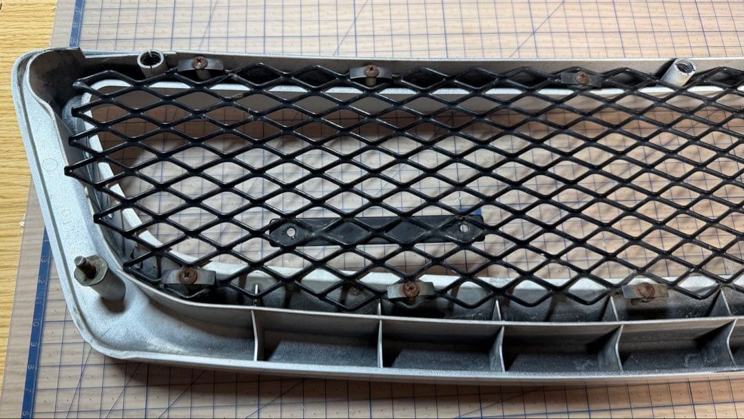 jzx100 チェイサー純正OPグリル