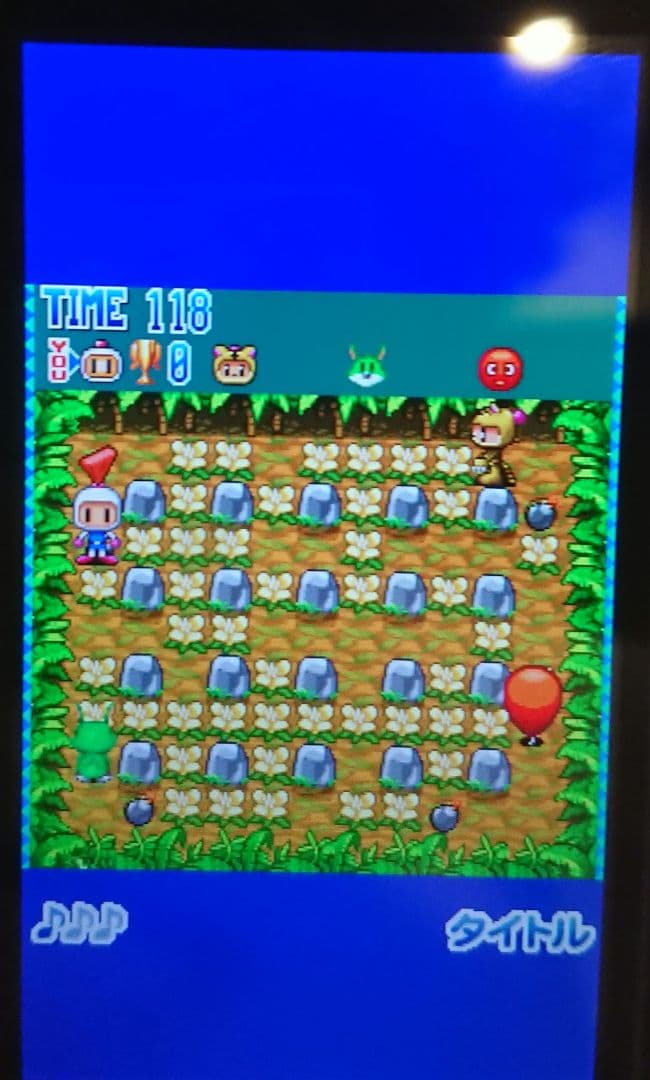 ドコモ docomo P-04B オレンジ ガラケー ゲーム ガンダム 携帯