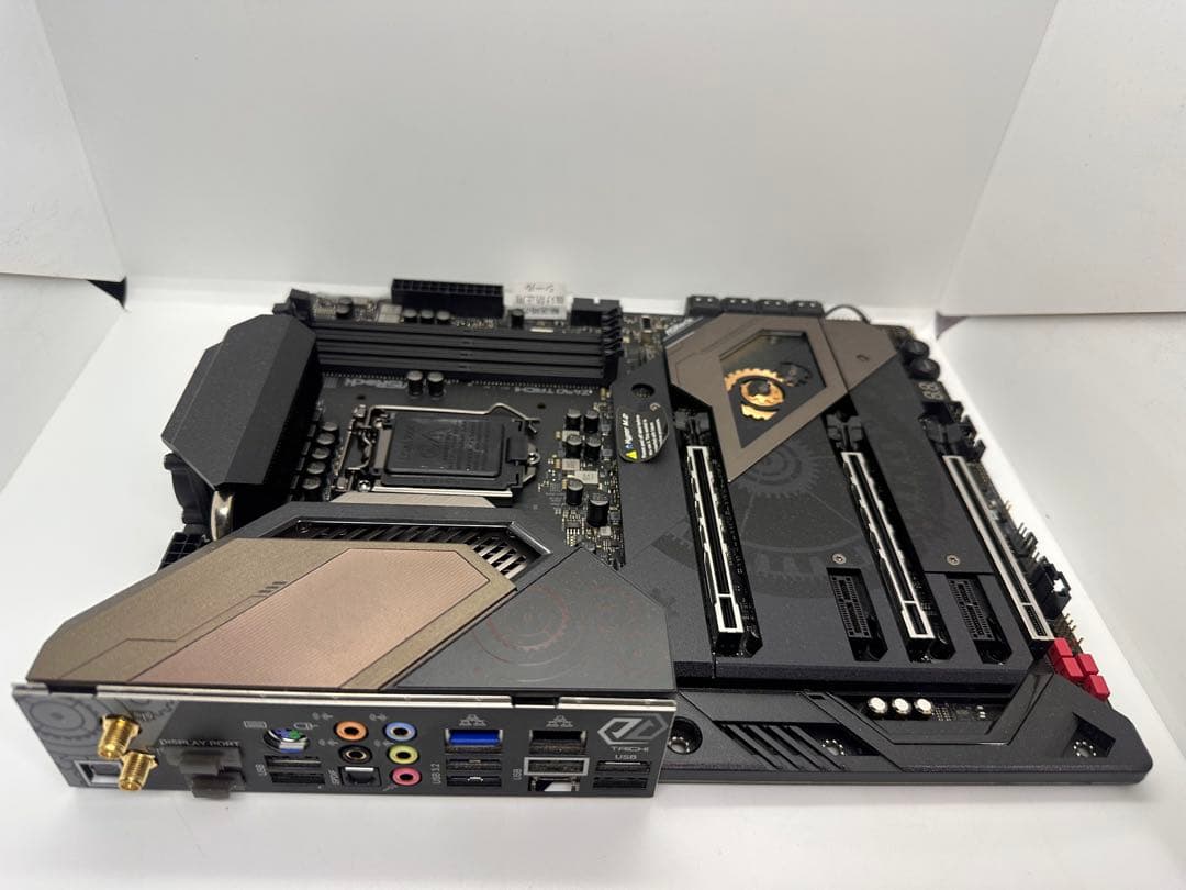 ASROCK Z490 TAICHI マザーボード【動作確認済み】