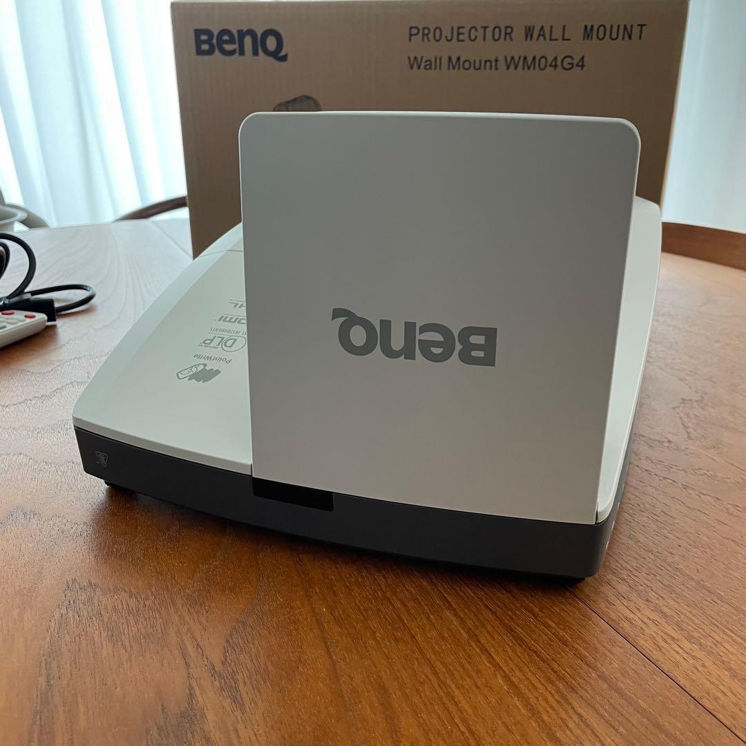 BenQ MH856UST 3500lm 超短焦点プロジェクター 壁付けキット付