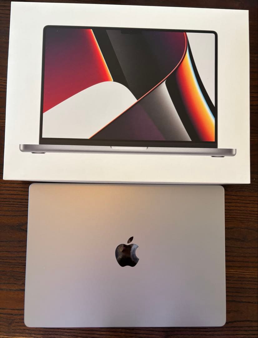 美品 Apple MacBook Pro M1 16GB 512GB 14in