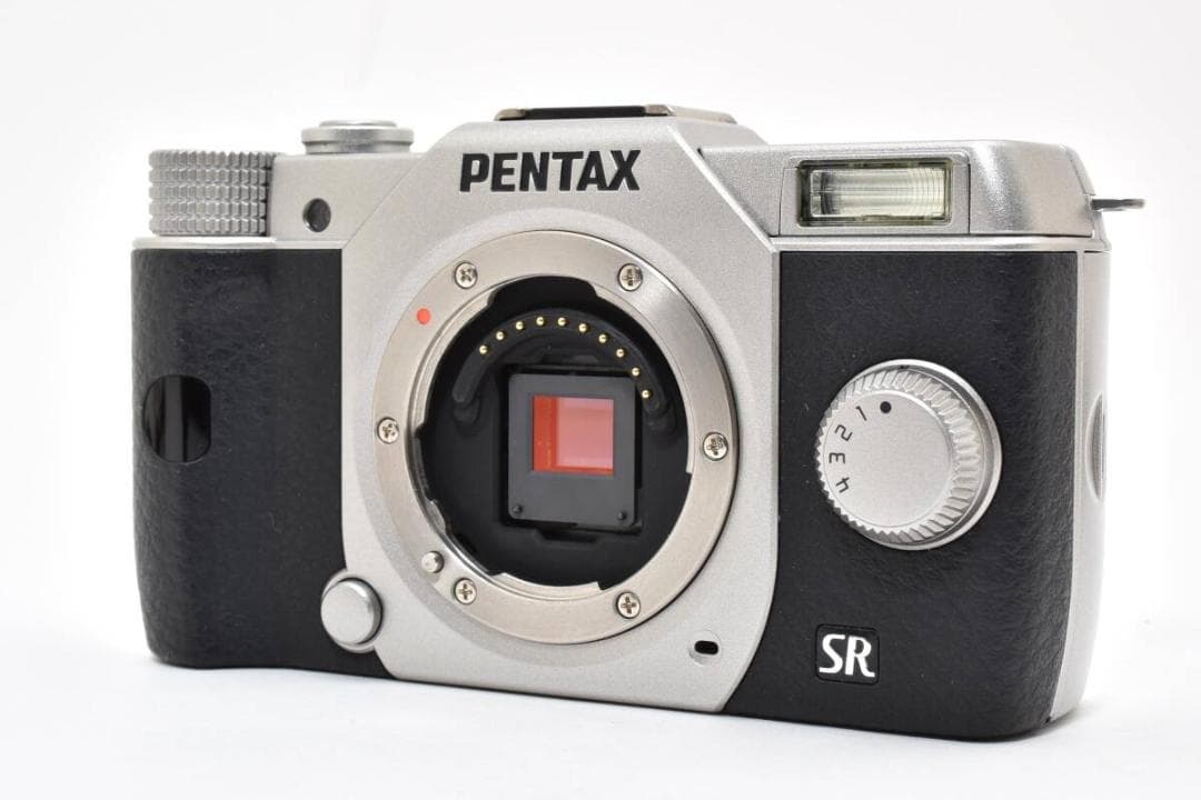 超美品 ペンタックス Q10 ミラーレスデジタルカメラボディ Pentax