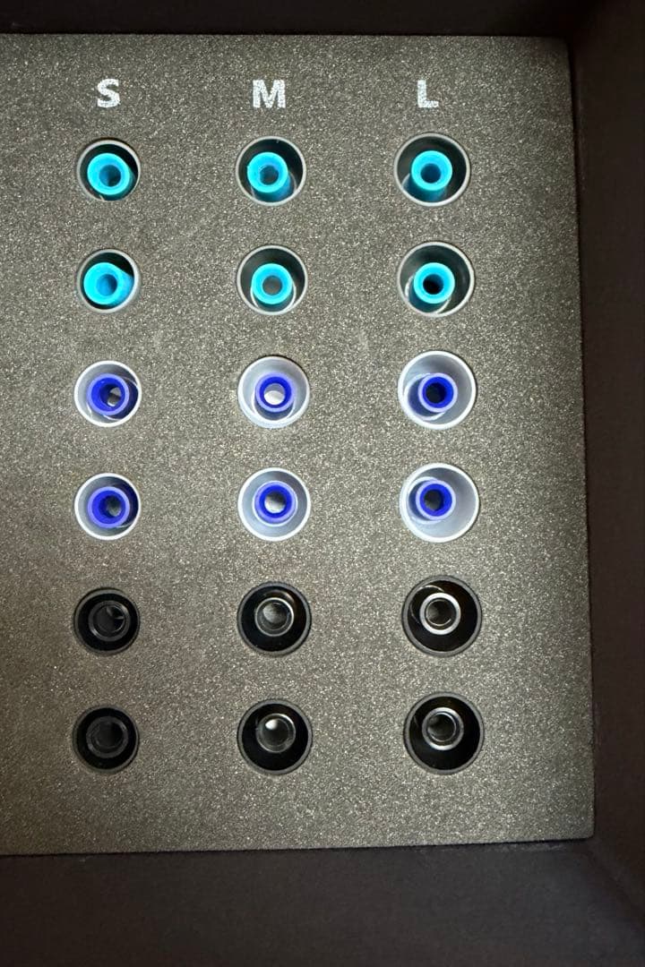 AFUL PERFORMER 5+2 イヤホン　4.4mmケーブル