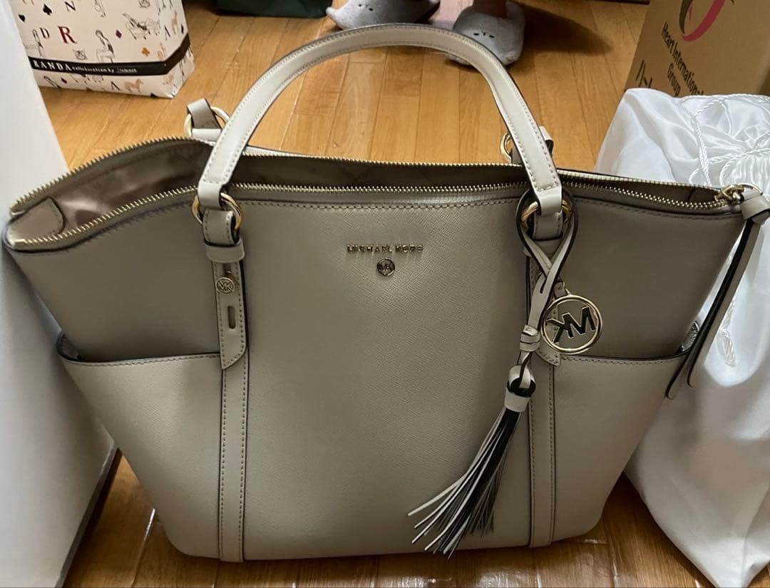 MICHAEL KORS SULLIVANトップジップ トート ラージ