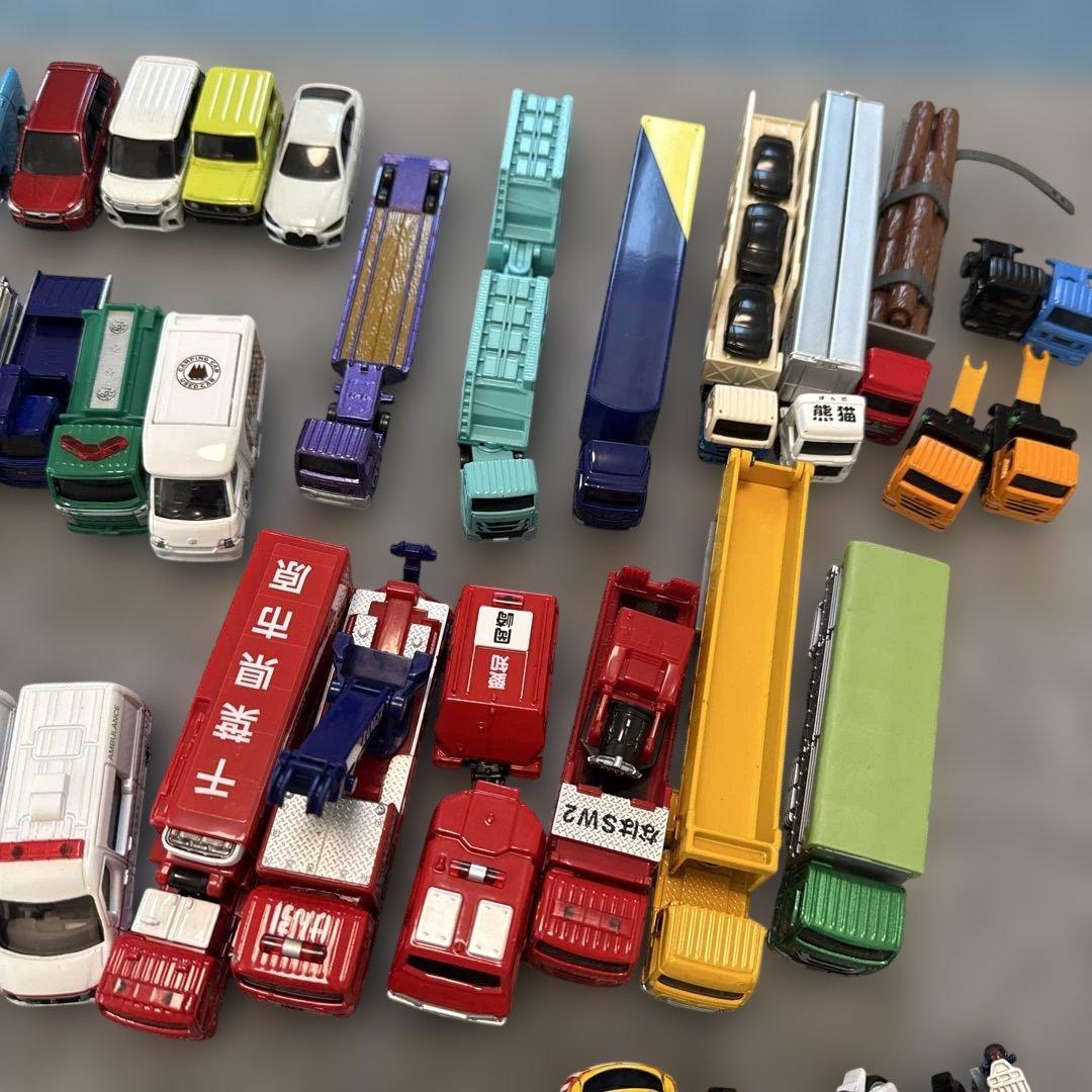 早い者勝ち　トミカ　まとめ売り　150台　レアあり　ロング多数　パトカー　カーズ
