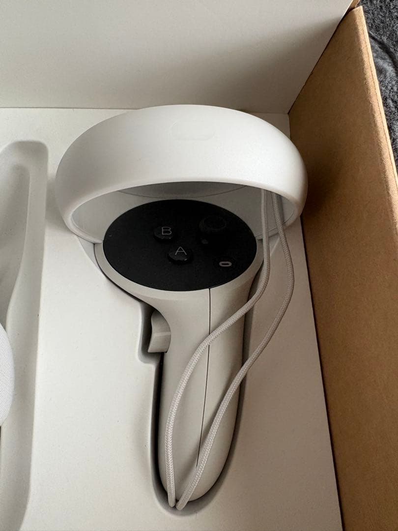  Quest 2 VRヘッドセット 美品　オキュラスクエスト