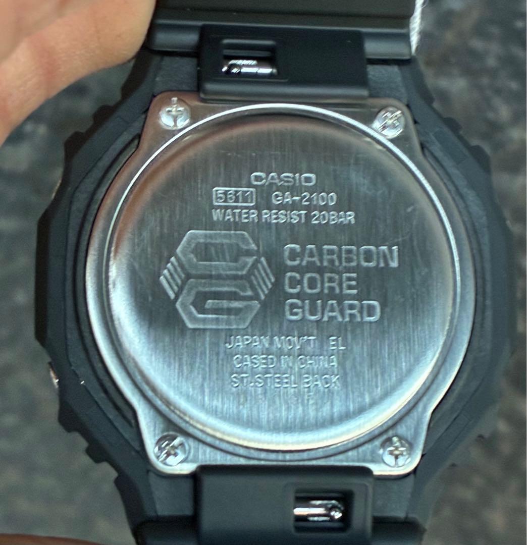 新品未使用　G-SHOCK CASIO GA-2100-1A2 腕時計　逆輸入