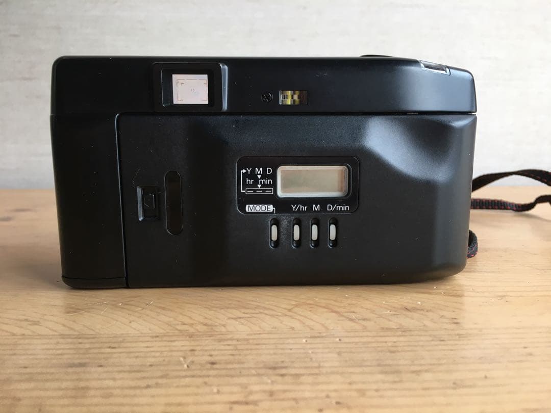 フィルムカメラ Nikon AD3 35mm 1:2.8