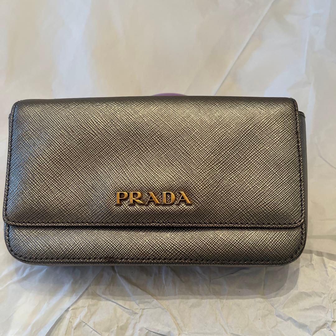 ◆PRADAプラダ◆パーティバッグクラッチバッグポーチ◆シルバー