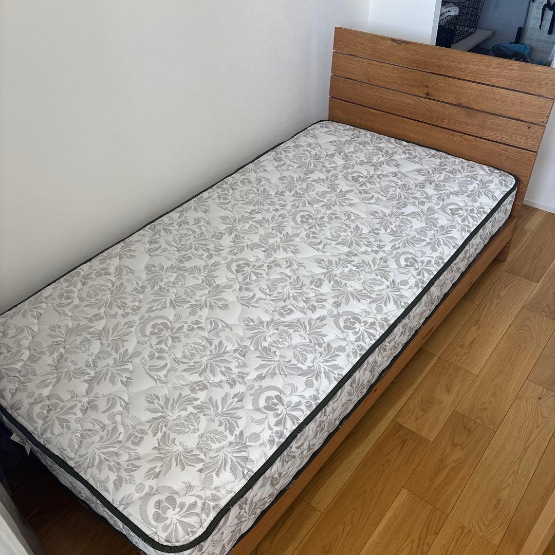 sertaマットレス＋sembellaベッドフレーム