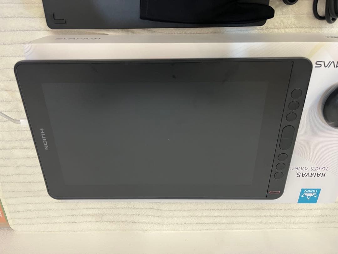 HUION KAMVAS 12 ペンタブレット本体