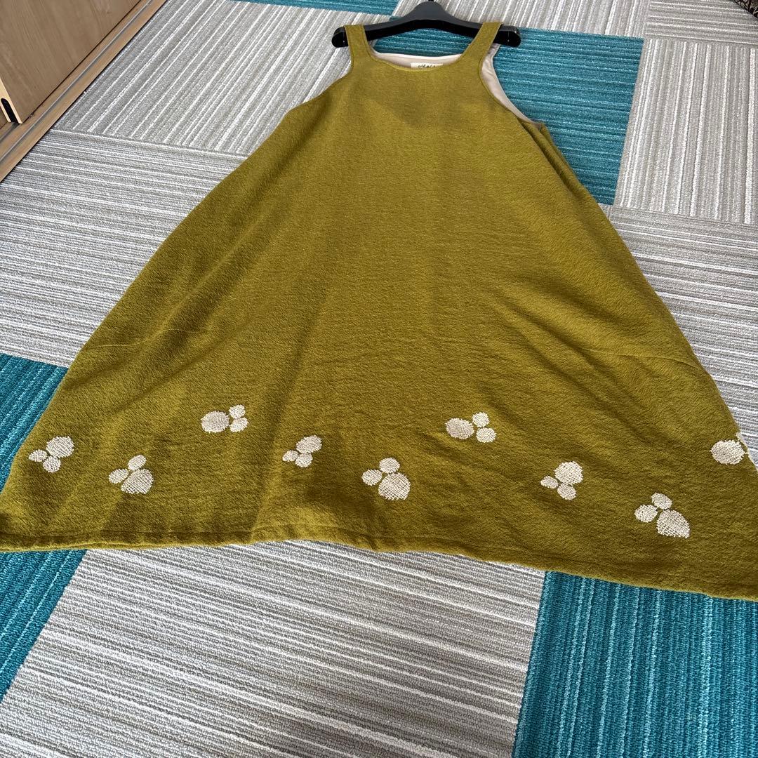 日本製 oHLALA ウールワンピース　未使用品